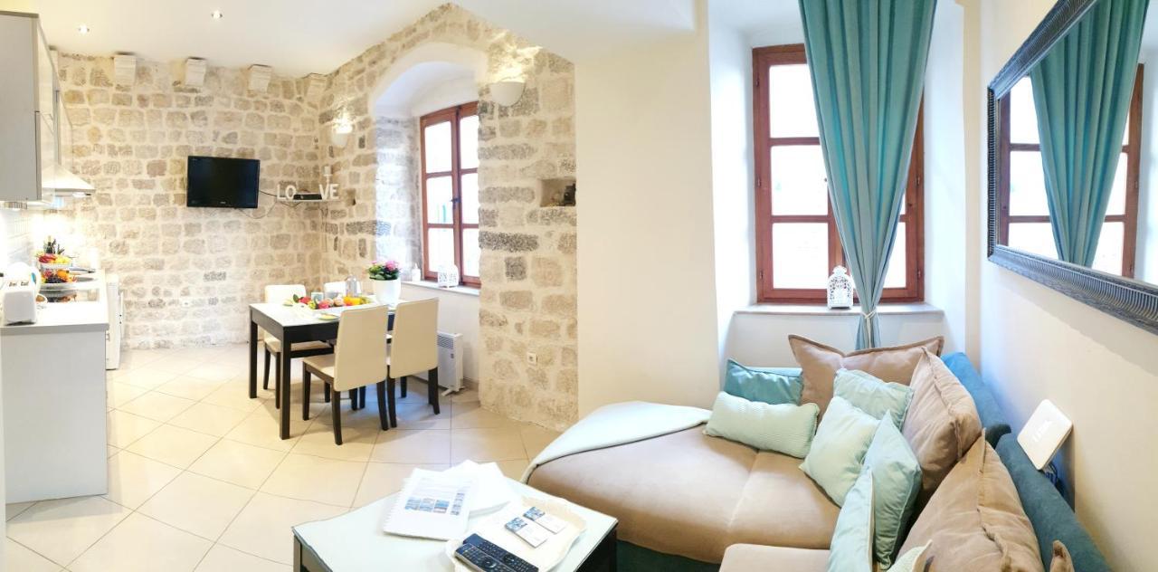 La Dolce Vita Apartment Kotor Ngoại thất bức ảnh