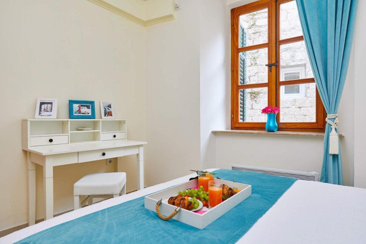 La Dolce Vita Apartment Kotor Ngoại thất bức ảnh