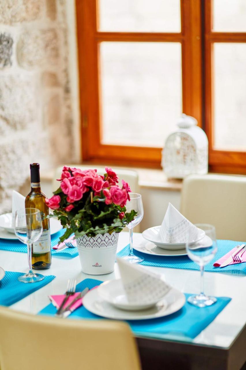 La Dolce Vita Apartment Kotor Ngoại thất bức ảnh